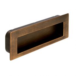 zápustná úchytka Frederic 2382, mosaz ručně broušená ZN79