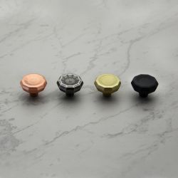 knopka Campana, broušená měď