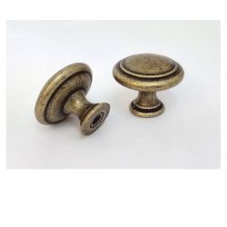 knopka Columnae, staromosaz