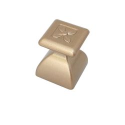 knopek Alexander, golden shadow