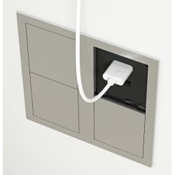 Zásuvka VersaHit, 1x 230V, 2x USB 5V