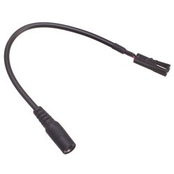 Propojovací kabel s konektormi