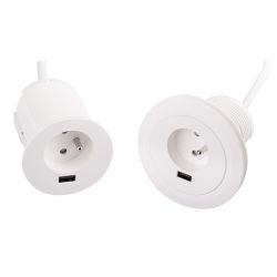 VersaTag 230 V zásuvka s USB A