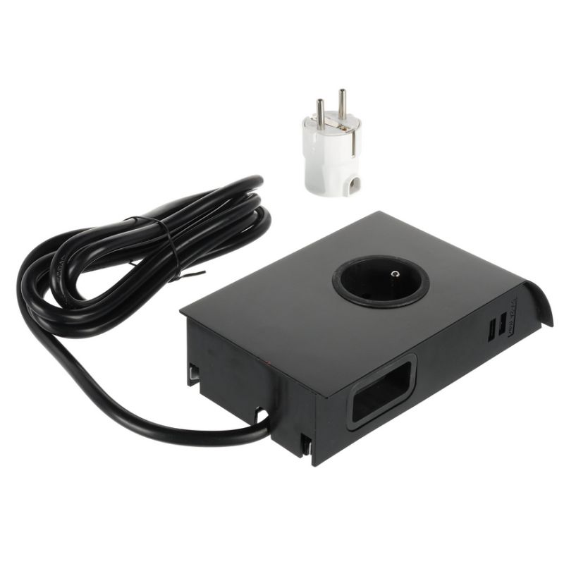 SFL Born 1x 230 V, 2x Euro zásuvka typ C, 2x USB A