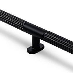 dlouhé madlo Fluted, černá matná