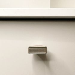 knopek Riva, šampaňský