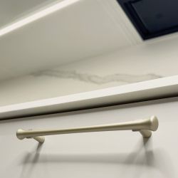 madlo Etruria, golden shadow