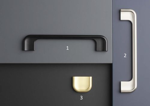 Nábyktové úchytky z kolekce Tonk v barvě černá matná a broušený nikl ak nim pasující knopka Tonk v barvě zlatá broušená, značky Tulip