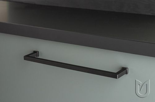 Nábytková úchytka Bastone – barva černá matná, značka černá matná