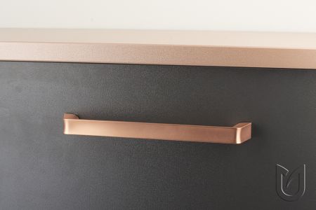 Úchytka na nábytek Scoop, povrch měděná matná, výrobce Tulip