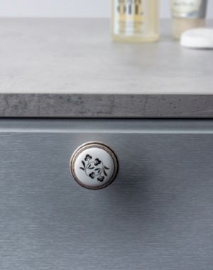 Porcelánová knopka Margarita, starocin/ porcelán/ motiv, značky Tulip